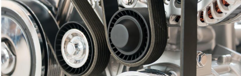 Serpentine Belt with clear view of tensioner and pulley